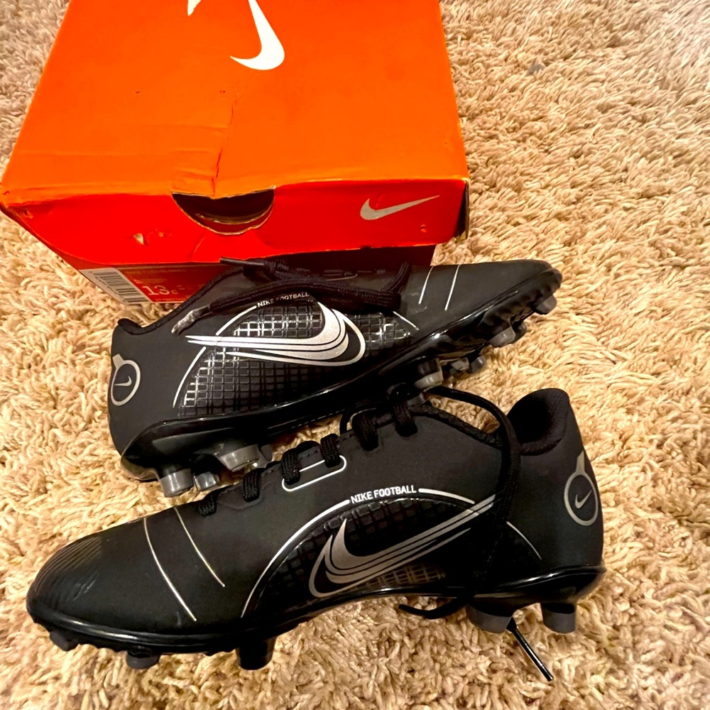 Boys Nike Football Cleats size 1